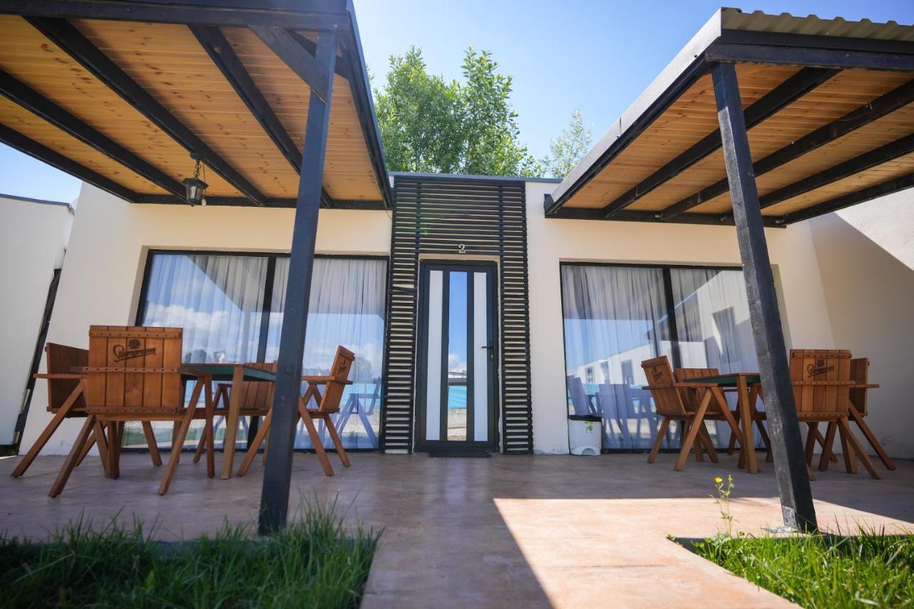 Villa Bungalowuri "Doi Cocosi " à Horezu Extérieur photo